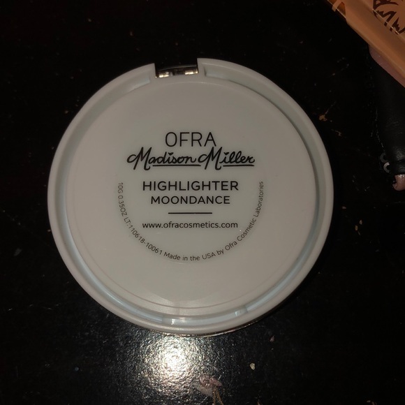 OFRA Highlighter - Picture 2 of 2